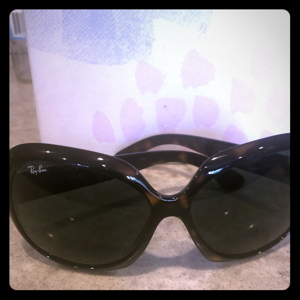 Ray ban Jackie Ohh II glassss